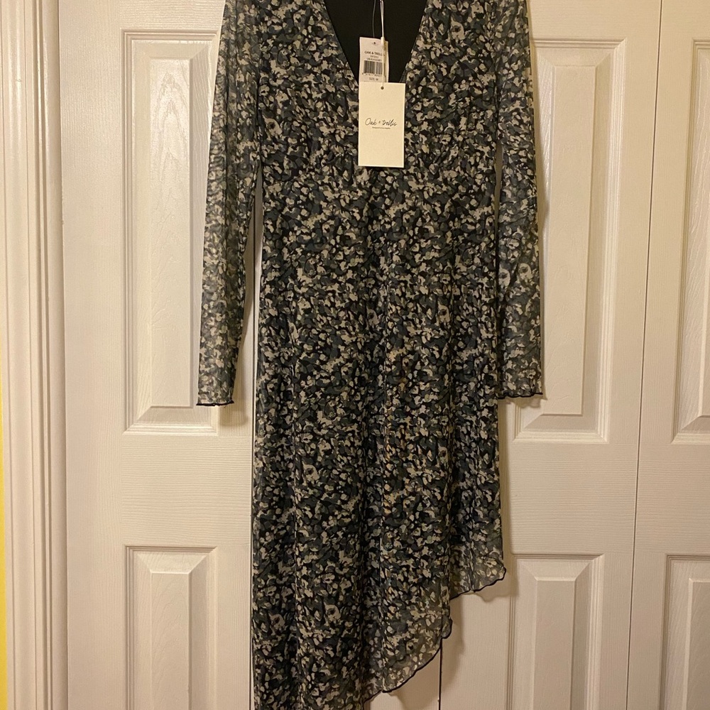 OAK + TRELLIS Women's Long Sleeve Black and Gray Dress